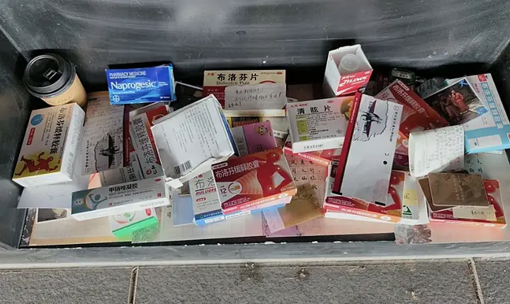 Phân Biệt Đồ Thờ Cúng Bát Tràng Với Hàng Trung Quốc: Cẩm Nang Chi Tiết Cho Người Mua Thông Thái