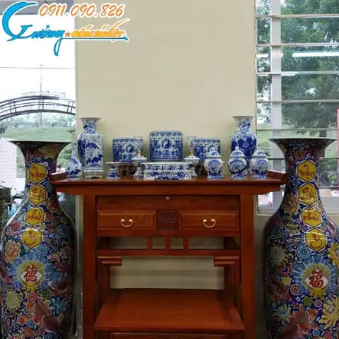 Phân Biệt Đồ Thờ Cúng Bát Tràng Với Hàng Trung Quốc: Cẩm Nang Chi Tiết Cho Người Mua Thông Thái