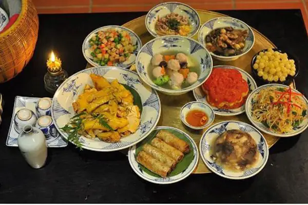 Hướng Dẫn Chi Tiết Cách Dọn Mâm Cúng Tất Niên Chuẩn Nhất