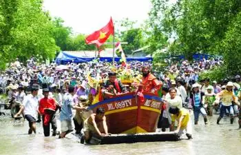 Đúc Ông Nam Hải: Nguồn Gốc, Ý Nghĩa Và Cách Lễ Cúng Biển Đúng