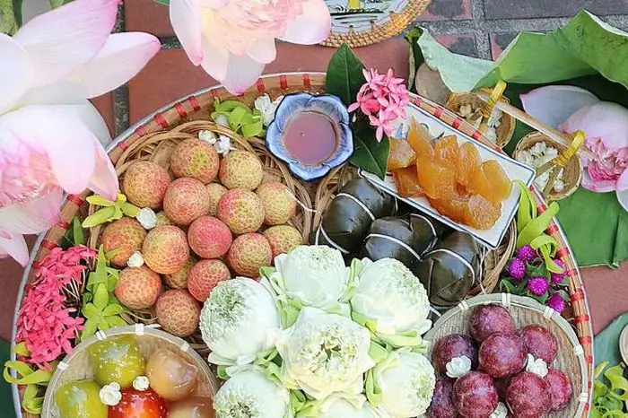 Cúng Tết Đoan Ngọ Năm 2025 Giờ Nào, Cần Những Gì? - Báo Kinh Tế ...