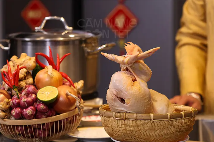 Gà Cúng Đẹp Mắt