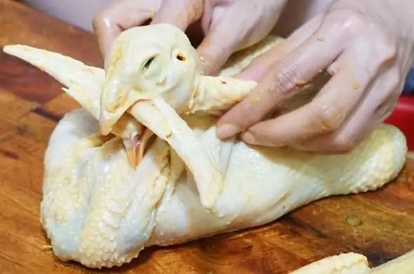 Top 5 Địa Chỉ Cung Cấp Gà Cúng Gò Vấp Uy Tín, Chất Lượng Nhất