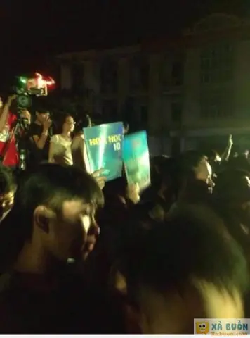 10 Ý Tưởng Trang Trí Bàn Thờ Gà Cúng Hài Hước, Độc Đáo Cho Ngày Lễ