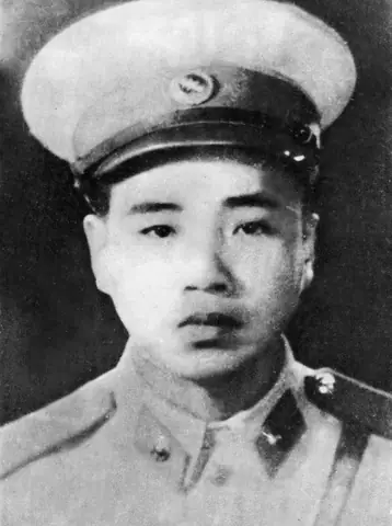 Anh Hùng Liệt Sĩ Nguyễn Văn Uân - Hình Ảnh Bất Tử Trong Lòng Người ...