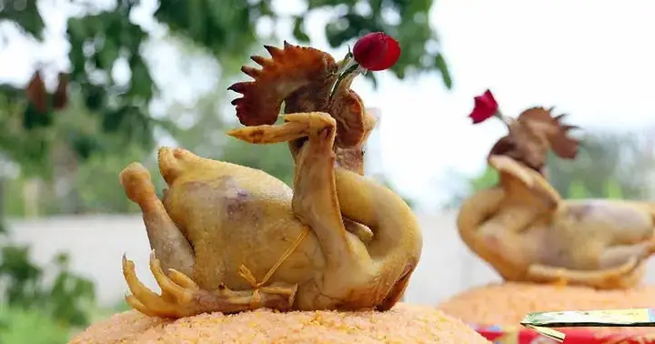 Đánh Giá Chi Tiết Gà Đông Tảo Cúng Giao Thừa: Nên Chọn Loại Nào Cho Năm 2026?