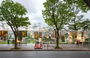 Giấc Mơ Và Hiện Thực: Mối Quan Hệ Đối Lập Hay Đan Xen?