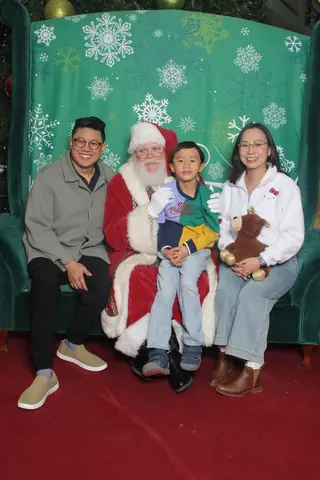 Giải Mã Giấc Mơ Bắt Được Cua: Điềm Báo Gì Và Con Số May Mắn?