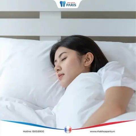 Giải Mã Giấc Mơ Bị Mẻ Răng: Điềm Báo Gì Và Ý Nghĩa Thực Tế