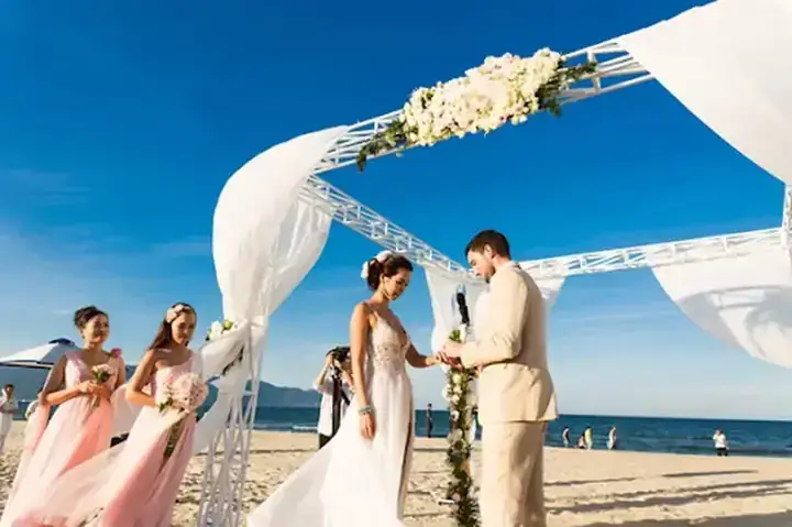 Giải Mã Giấc Mơ Đám Cưới Của Chính Mình: Những Bí Ẩn Tâm Lý Đằng Sau Giấc Mộng Đêm Hè