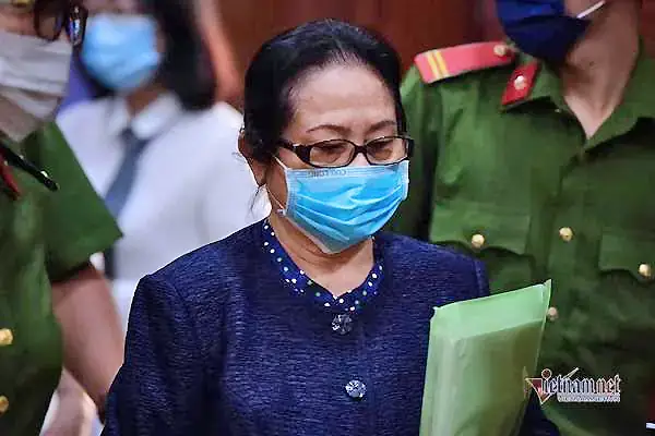 Giải Mã Giấc Mơ Thấy Đánh Bài Có Tú Quý 9: Ý Nghĩa Tâm Lý Và Dự Báo