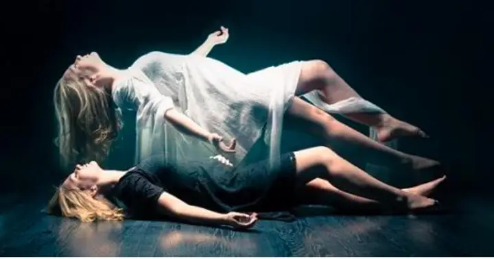 Giải Mã Giấc Mơ Ngủ Với Người Đã Khuất: Những Ý Nghĩa Tâm Linh Và Khoa Học