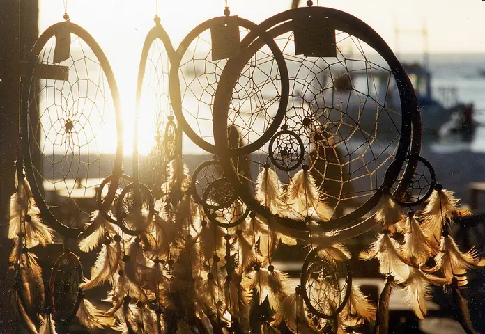 Giải Mã Giấc Mơ: Những Bí Ẩn Về Thế Giới Vô Thức Và Ý Nghĩa Thực Tế