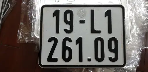 Giải Mã Giấc Mơ Thấy Biển Số Xe: Những Con Số May Mắn Và Ý Nghĩa Đằng Sau