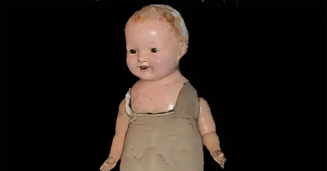 Giải Mã Giấc Mơ Thấy Búp Bê Quỷ: Những Điềm Báo Tâm Linh Và Ý Nghĩa Đằng Sau