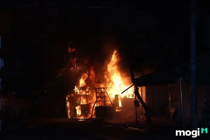 Giải Mã Giấc Mơ Thấy Cháy Nhà: Chi Tiết Ý Nghĩa Và Điềm Báo Từ A-z