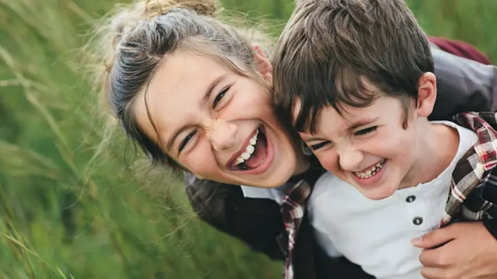 Giải Mã Giấc Mơ Thấy Em Trai Chết: Điềm Báo Tâm Linh Hay Phản Ánh Tâm Lý?