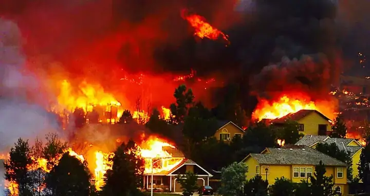 Giải Mã Giấc Mơ Thấy Người Bị Cháy: Tâm Lý Học, Điềm Báo & Con Số May Mắn