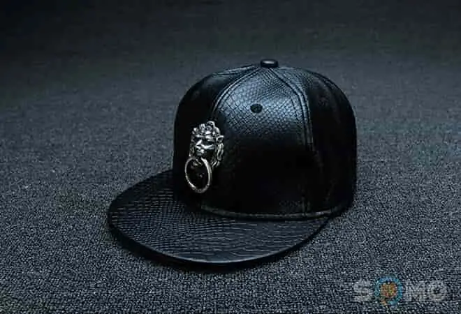 Giải Mã Giấc Mơ Thấy Nón: Điềm Báo Gì Và Những Con Số May Mắn Ẩn Chứa