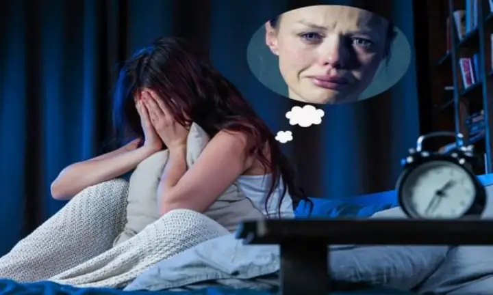 Giải Mã Giấc Mơ Thấy Mình Khóc: Điềm Báo Gì & Con Số May Mắn