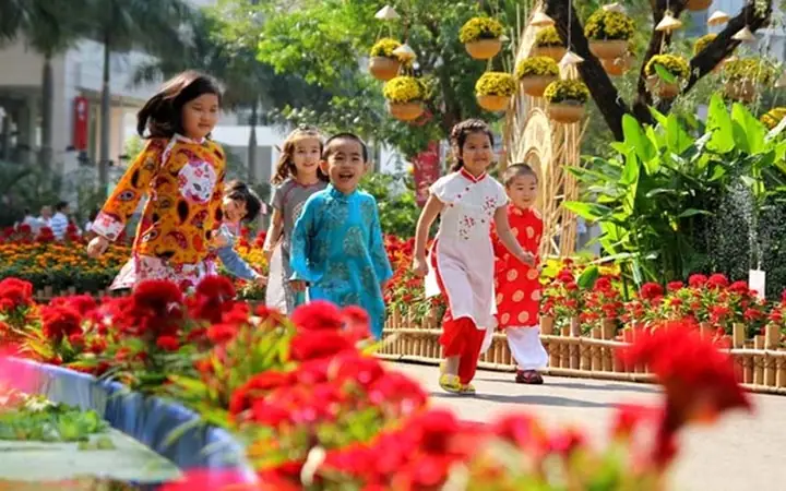 Cẩm Nang Cúng Thần Tài Mùng 10 Tháng Giêng: Giờ Đẹp Và Lễ Vật Chuẩn Phong Thủy