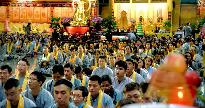 Cúng Thí Thực Vào Buổi Trưa | Giác Ngộ Online