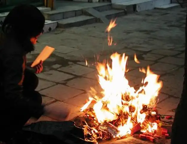 Cặp Giò Gà Cúng Mùng Ba - Tuổi Trẻ Online