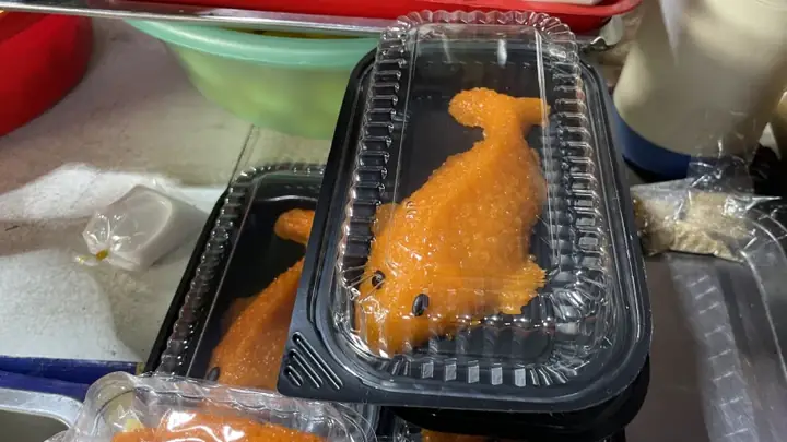 Xôi Cá Chép, Chả Cá Chép Đưa Ông Táo Về Trời Hút Hàng Hơn Cá Thật