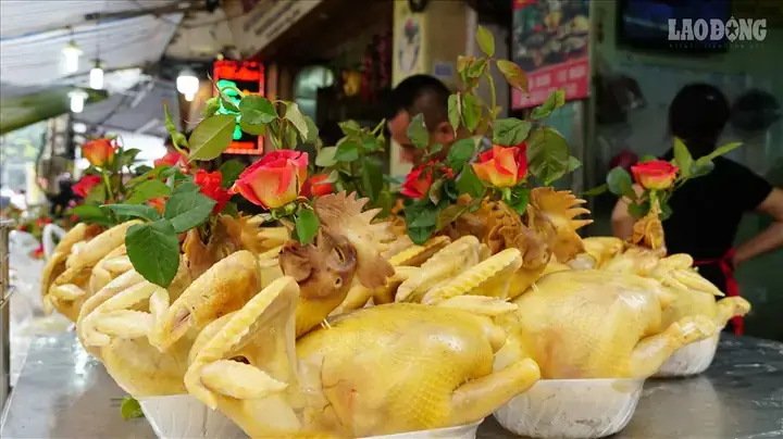 Hình Ảnh Gà Cúng Đẹp: Cách Trang Trí Gà Cúng Cánh Tiên & Gà ...