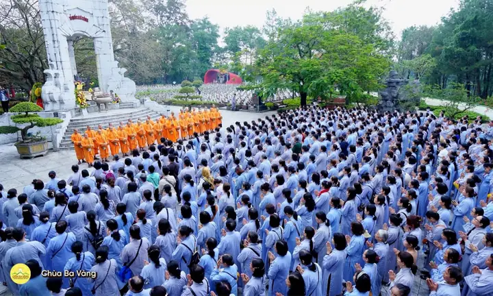  Đặt Bát Cúng Dường Chư Tăng Tu Hạnh Đầu Đà - Hồi Hướng ...