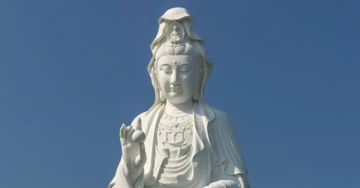 Đặc Điểm Của Một Hình Phật Mẹ Quan Âm Đẹp
