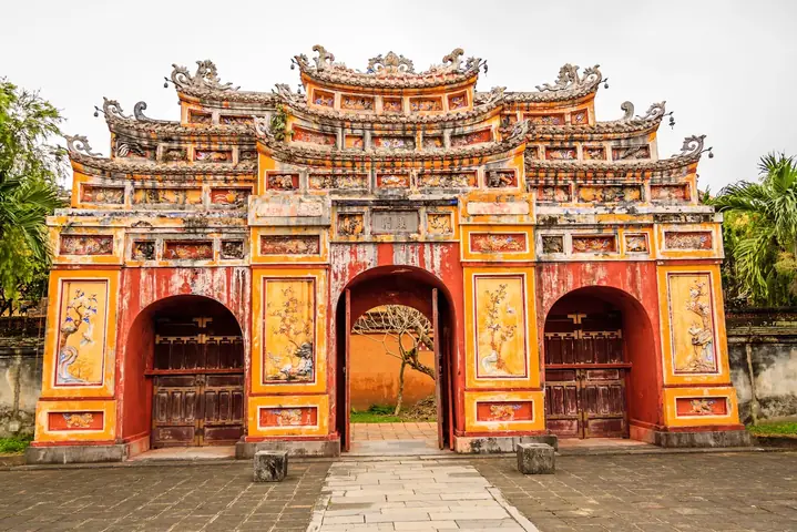 Tết Ở Huế: Khám Phá Nghi Thức Cung Đình Và Văn Hóa Độc Đáo ...