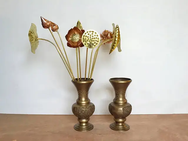 Đôi Lọ Hoa Đựng Sen Đồng Thờ Cúng Cao 25cm - Dt197