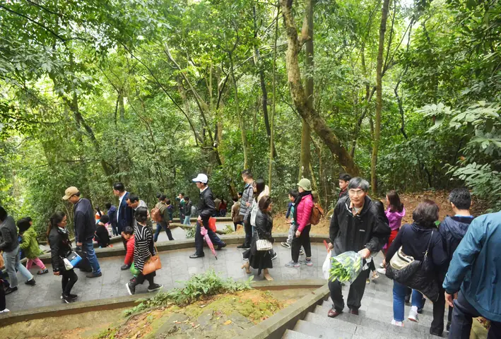 Tín Ngưỡng Thờ Cúng Hùng Vương: Nhìn Từ Cội Nguồn Văn Hóa