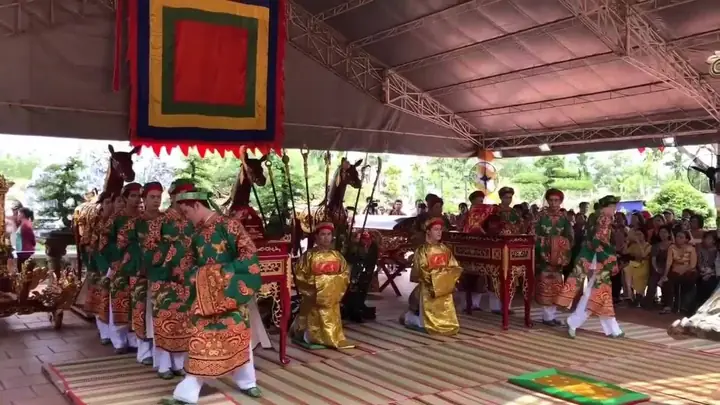 Hoài Linh Và Lễ Cúng Tổ: Nét Văn Hóa Tôn Sư Trọng Đạo Trong Làng Nghệ Thuật Việt