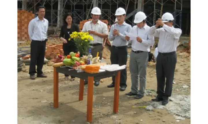 Văn Khấn Động Thổ Và Cách Sắm Mâm Lễ Cúng Động Thổ Làm Nhà