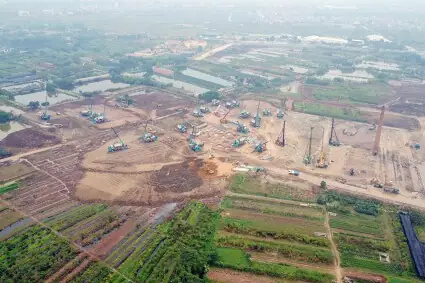 Nhộn Nhịp Thi Công Sân Vận Động 60.000 Chỗ Ngồi Ở Hưng Yên