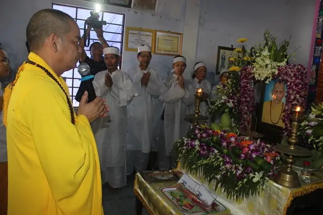 Các Khóa Cúng Phục Hồn: Ý Nghĩa, Văn Khấn Và Quy Trình Chi Tiết