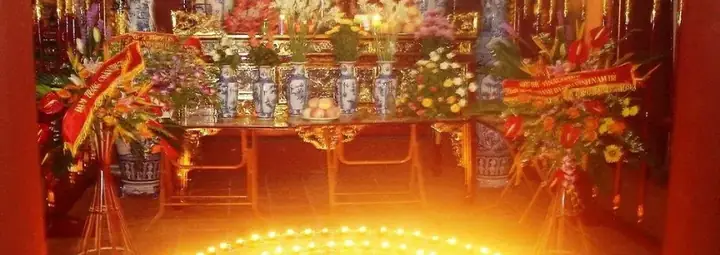 Cẩm Nang Nghi Lễ Cúng Thần Linh: Bài Văn Khấn Và Quy Trình Chi Tiết