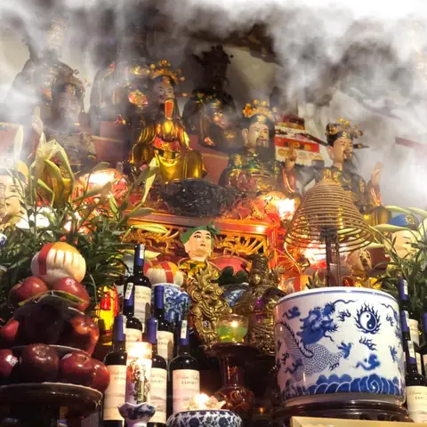 Khoa Cúng Tiếp Linh Âm Hán: Những Điều Cần Biết Về Nghi Thức Trang Trọng Này