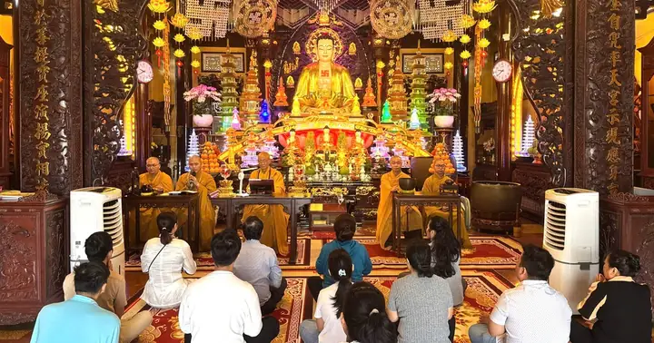 Lễ Quy Y Tam Bảo Nhân Ngày Khánh Đản Đức Phật A Di Đà Tại Chùa ...