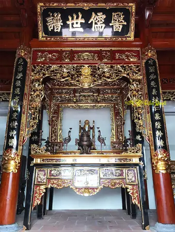 Bày Trí Không Gian Thờ Theo Lối Cổ Truyền