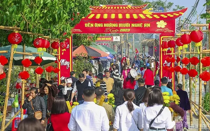 Kinh Nghiệm Đi Lễ Đền Ông Hoàng Mười Chi Tiết Nhất