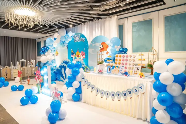 Kinh Nghiệm Đặt Tiệc Thôi Nôi Tiết Kiệm Cho Bố Mẹ