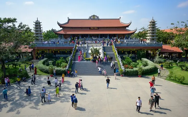 Lễ Cầu An Và Cầu Tài Lộc Đầu Năm Mới