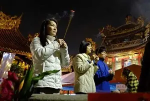 Văn Khấn Cúng Lễ Cầu Tự (cầu Con)