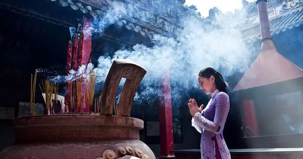 Rằm Tháng Giêng Đi Lễ Chùa Cần Làm Những Điều Gì Để Không Mắc ...