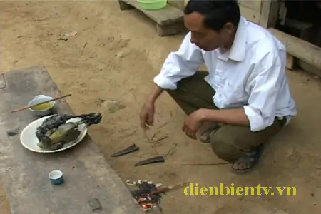 Lễ Đặt Tên Của Đồng Bào Mông Ở Keo Lôm - Đài Phát Thanh Và ...