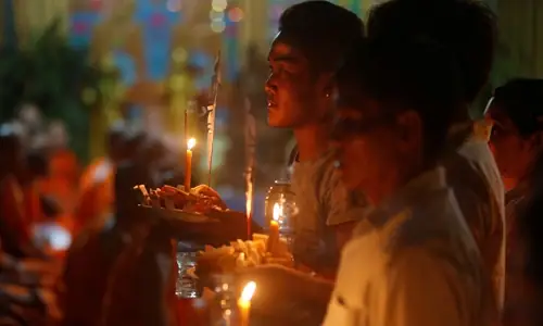 Lễ Cúng Người Chết: Nguồn Gốc, Ý Nghĩa Và Các Bước Thực Hiện Đúng