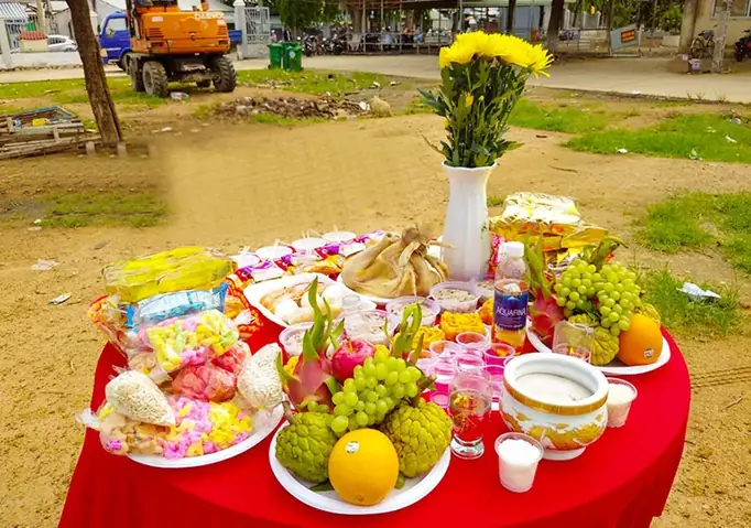 Mâm Cúng Lễ Nhập Mộ Gồm Những Gì?